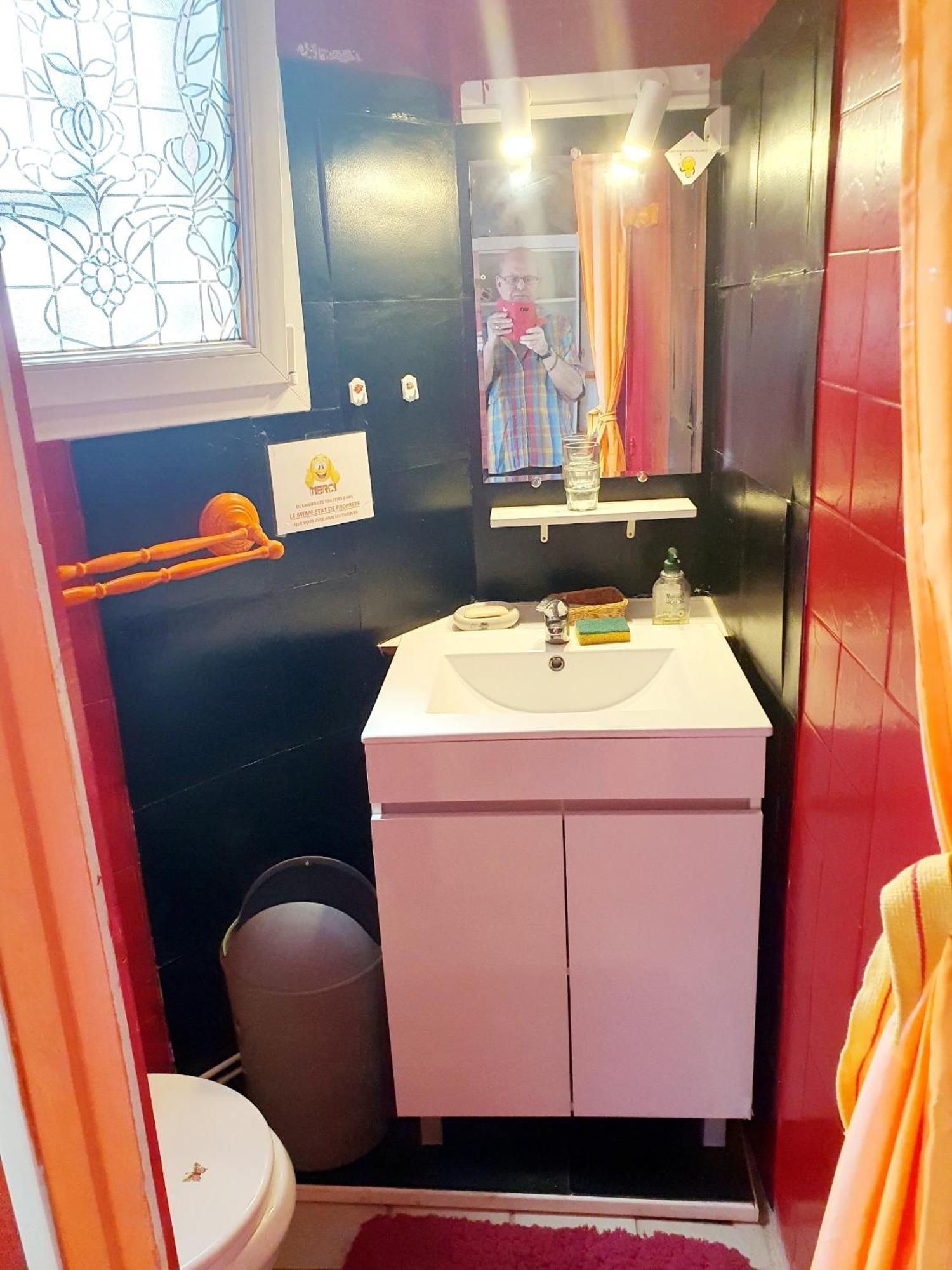 Bed And Breakfast Les Roses Multicolores Du 47 Fumel Exteriör bild
